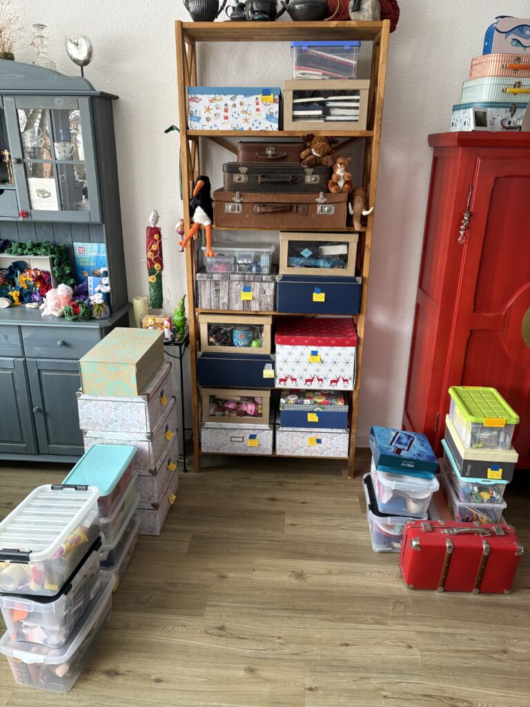 Unordnung Kreativ-Bereich Vorher-Bild